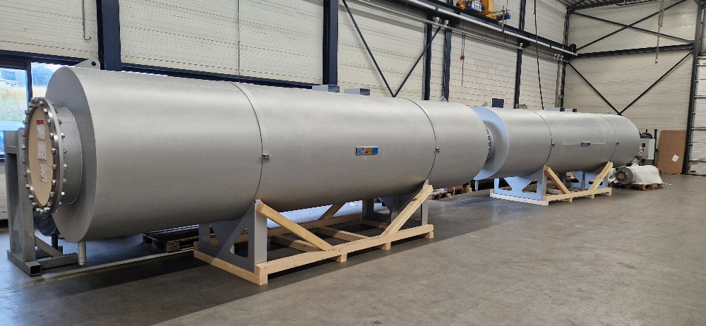 Noise attenuation by Discom for generators and turbines
