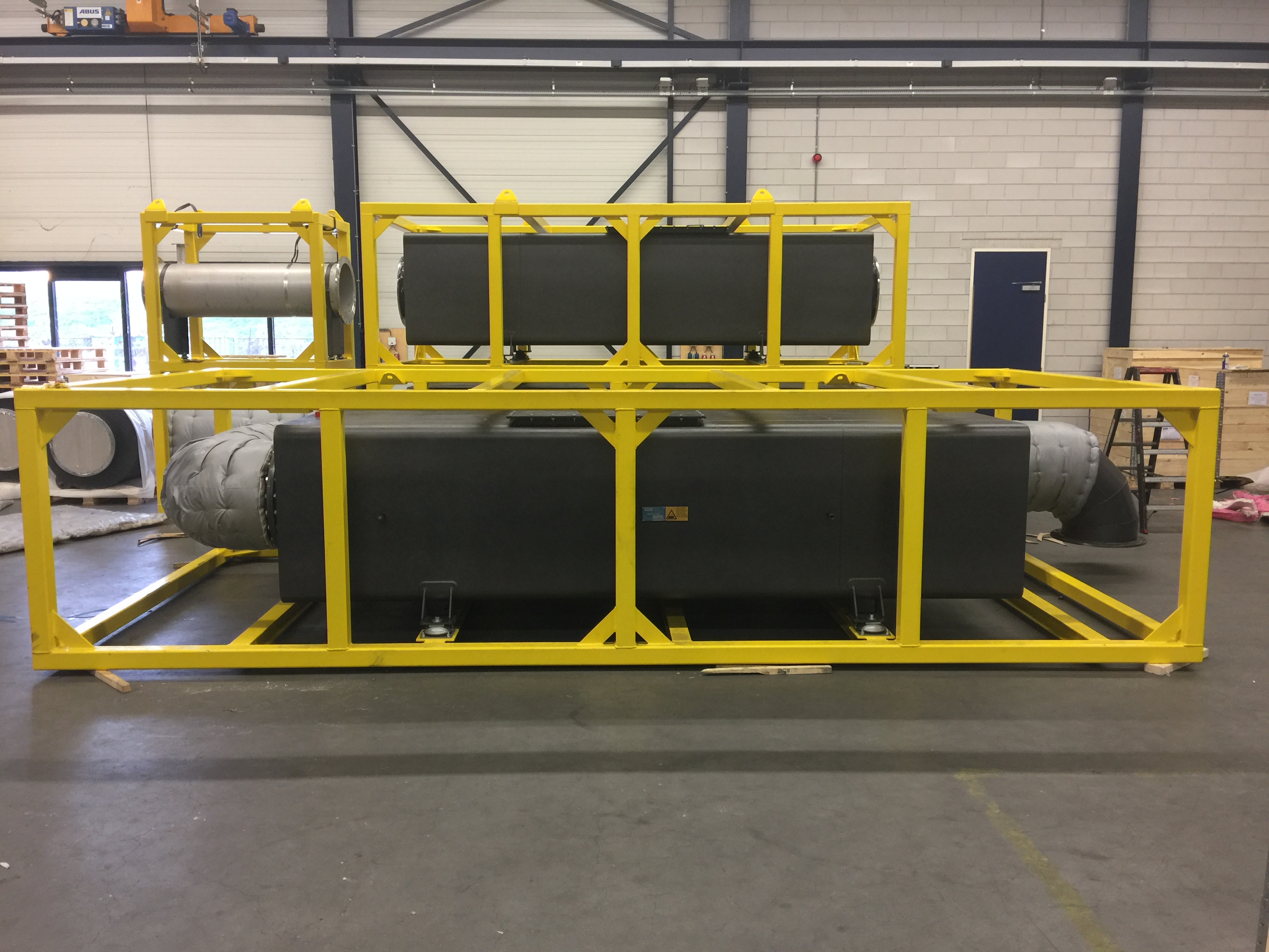 Discom emissions reduction system for maritime and inland navigation